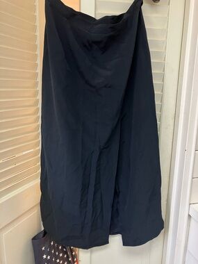 Peter Nygard Navy-Black Maxi Skirt